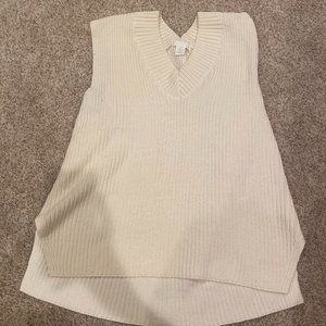 H&M Cream Oversized Sweater Vest (Size Small)